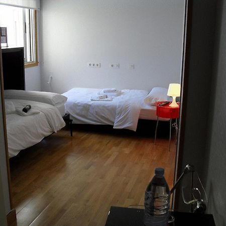 Hotel Ofi A Coruña Pokój zdjęcie