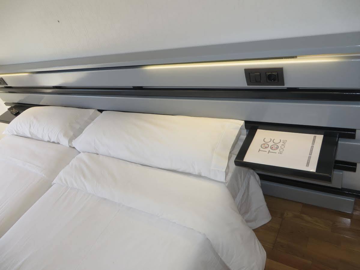 Hotel Ofi A Coruña Zewnętrze zdjęcie